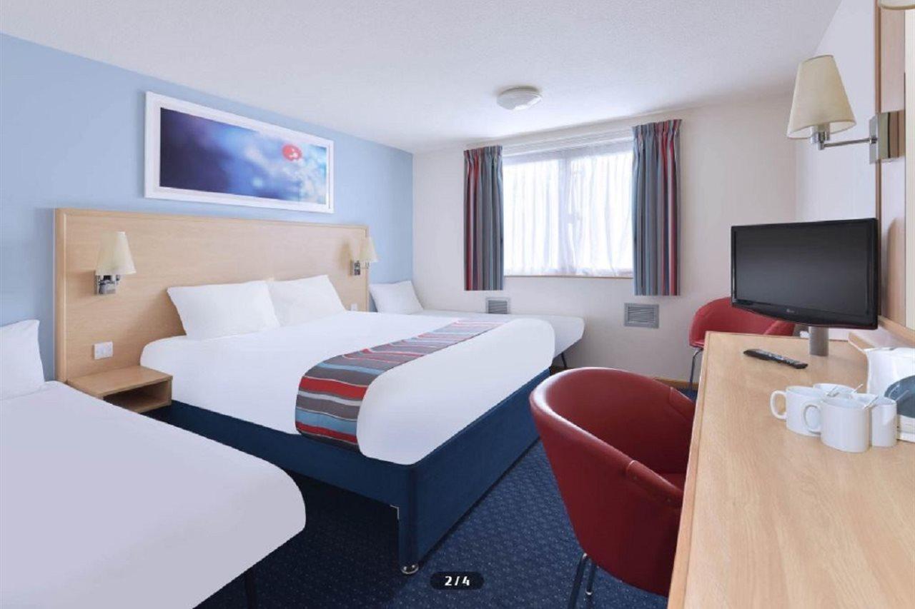 Travelodge Aberdeen Central Exterior foto
