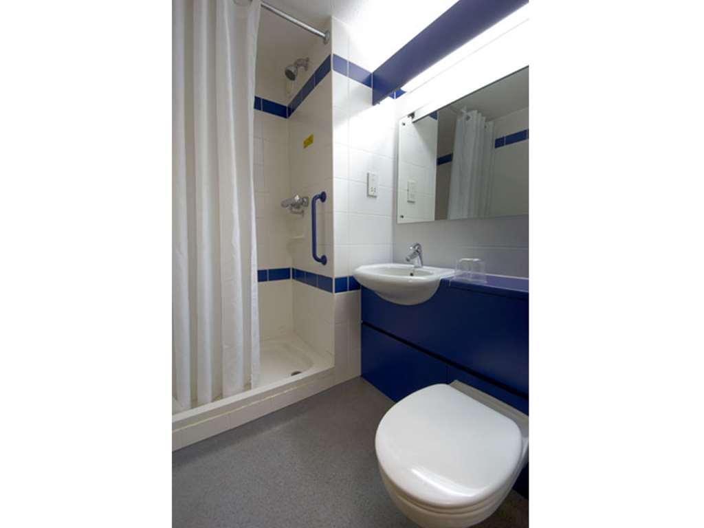 Travelodge Aberdeen Central Exterior foto