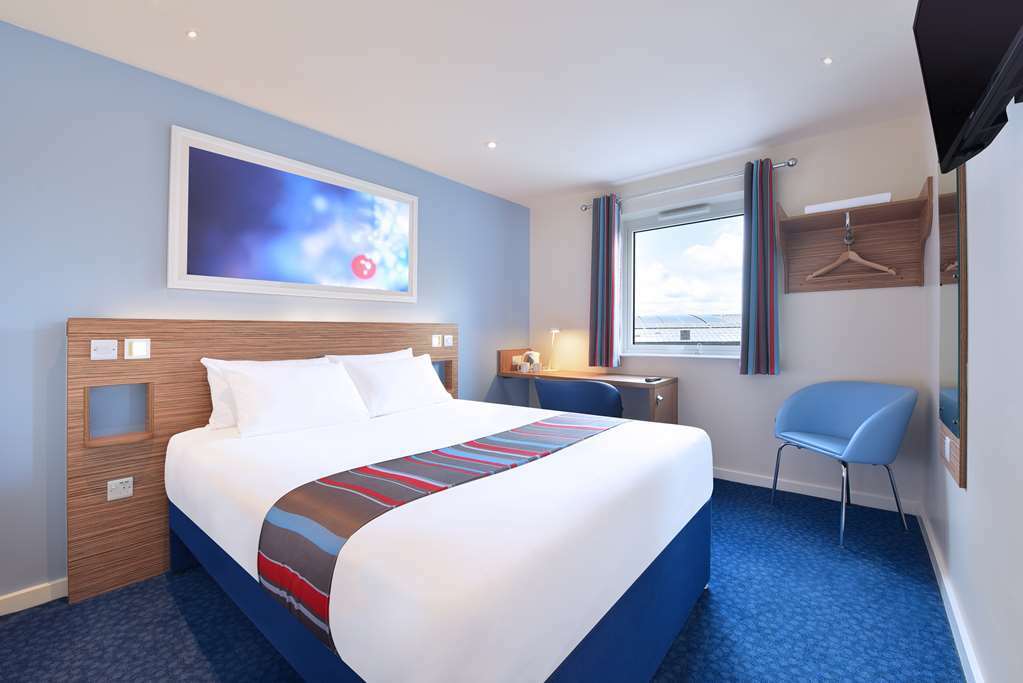 Travelodge Aberdeen Central Zimmer foto